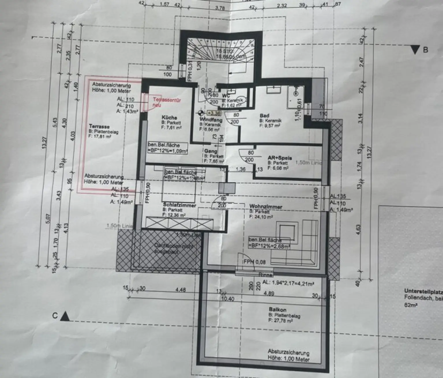 Großzügiges Einfamilienhaus mit 2 Wohneinheiten und Pool