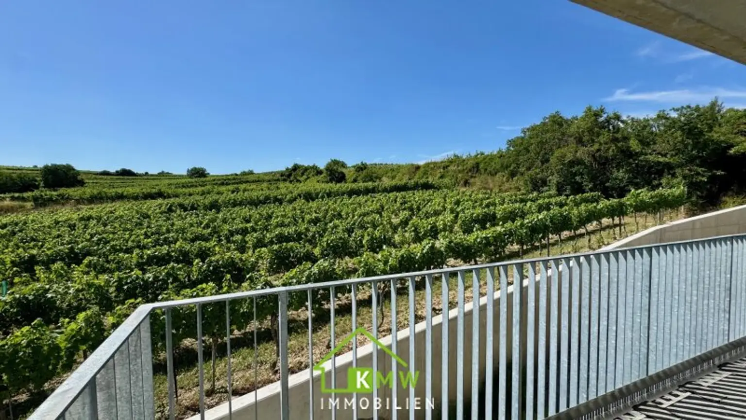 Aussichtslage Top 9: Fernblick - 3 Zimmer Eigentumswohnung mit Terrasse