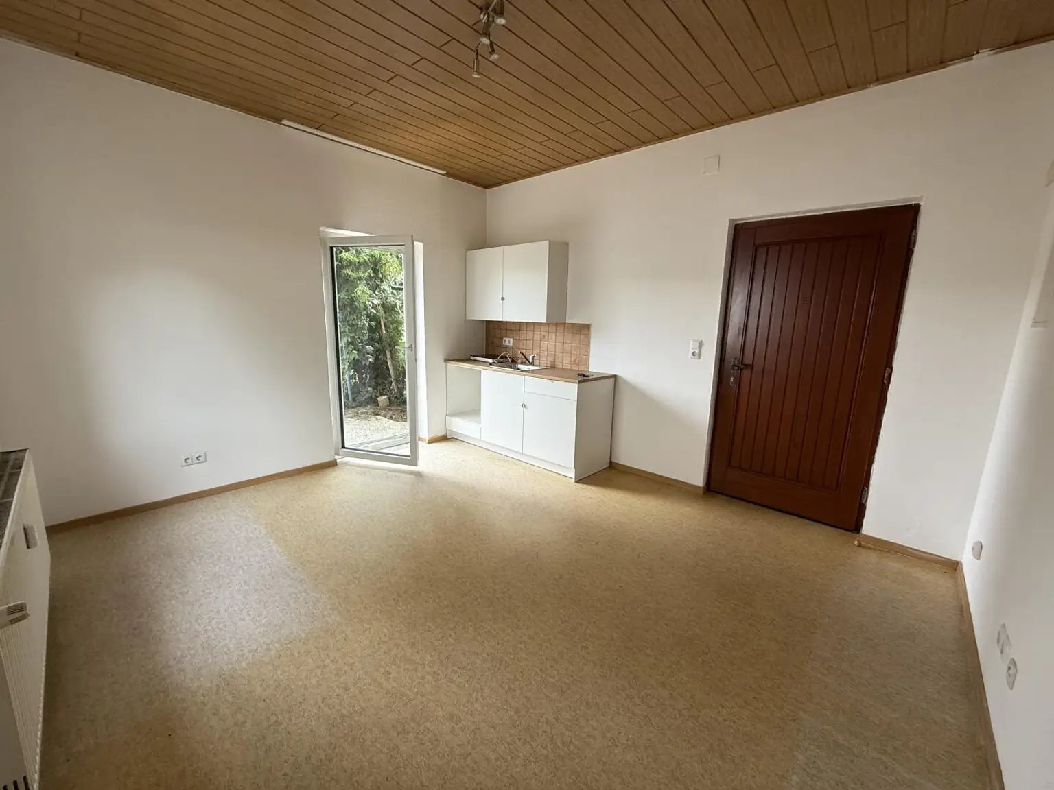 Kleine Mietwohnung mit Terrasse in Graktorn, ab sofort