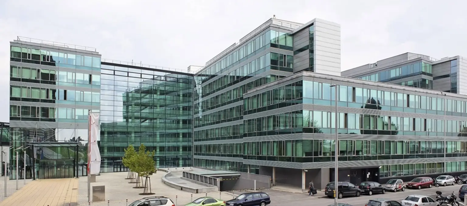 1030 Wien, OCG außen Hauptbild quer