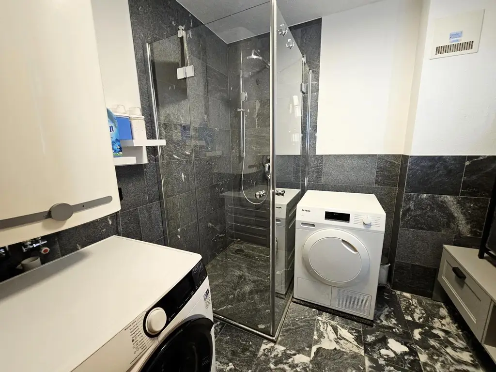 Wohnen mit Charme und Ausblick – 3-Zimmer-Wohnung in Bruck an der Großglocknerstraße