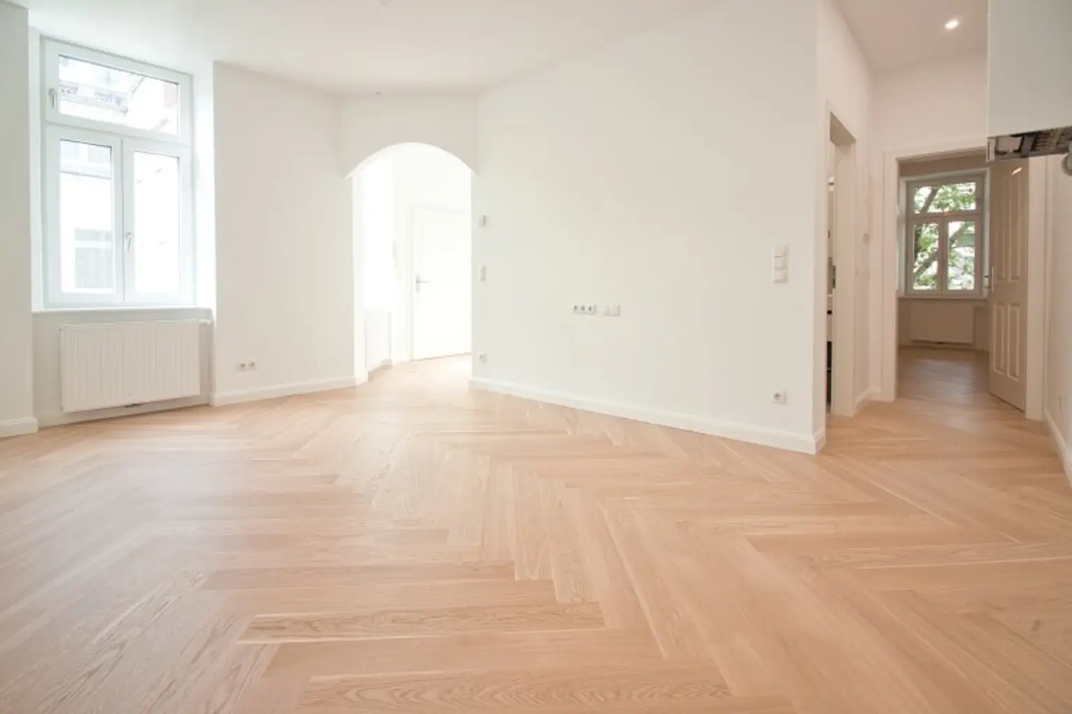 Moderne trifft Klassik | ERSTBEZUG | ruhige, charmante 2-Zimmer-Wohnung nahe Bahnhof Penzing