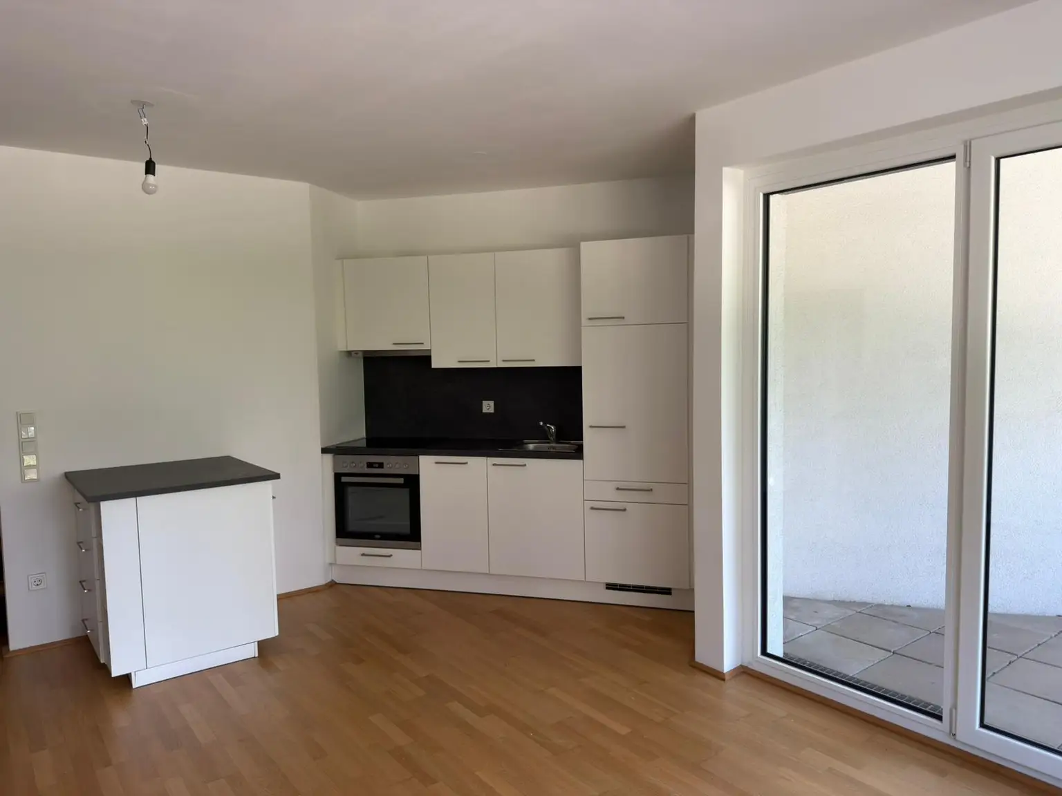 Wohnzimmer und Küche