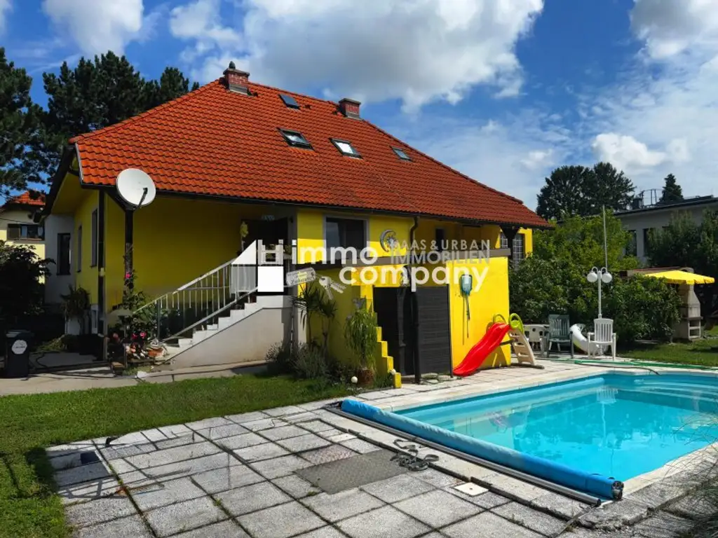 Sonniges Eckgrundstück mit Altbestand – großes Potenzial in ruhiger Nachbarschaft!