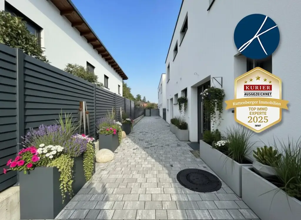 Erstbezug! Moderne Doppelhaushälften mit großen Terrassen & Top Ausstattung!