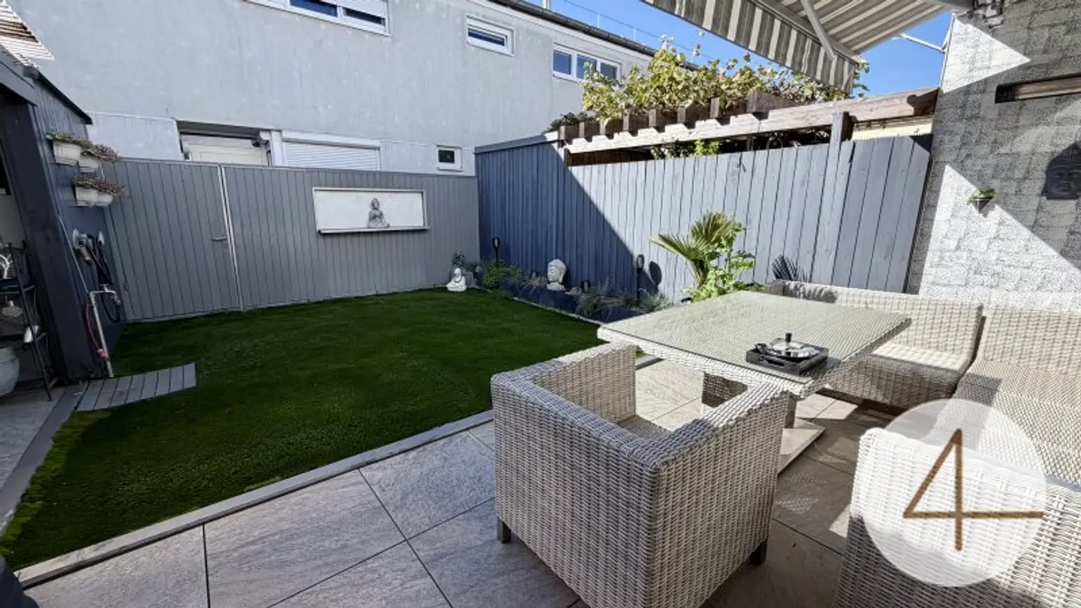 7 Minuten zur U2 - Reihenhaus - ruhiger sonniger Garten - Klimaanlage - Carport
