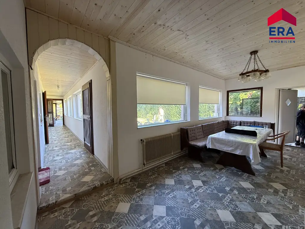 2034 Großharras - Idyllisches Bauernhaus mit großem Garten und Nebengebäuden