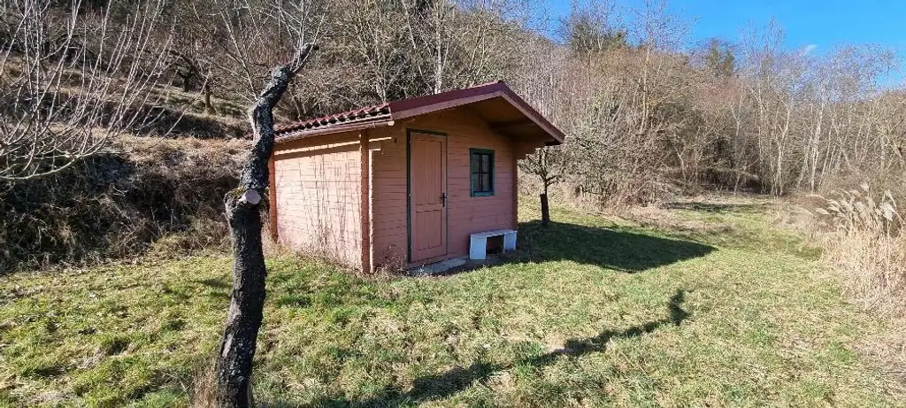 RARITÄT IN SENFTENBERG - GELEGENHEIT AUF EINEN WEINKELLER MIT SCHÖNEM KELLERGEBÄUDE, KELLERRÖHRE SOWIE GARTENHAUS AUF HERRLICHEM TEILWEISE ALS BAULAND GEWIDMETEN GRUNDSTÜCK