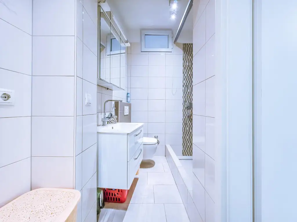Hochwertig sanierte Wohnung mit Balkon im Zentrum von Innsbruck – Leopoldstraße, Wilten