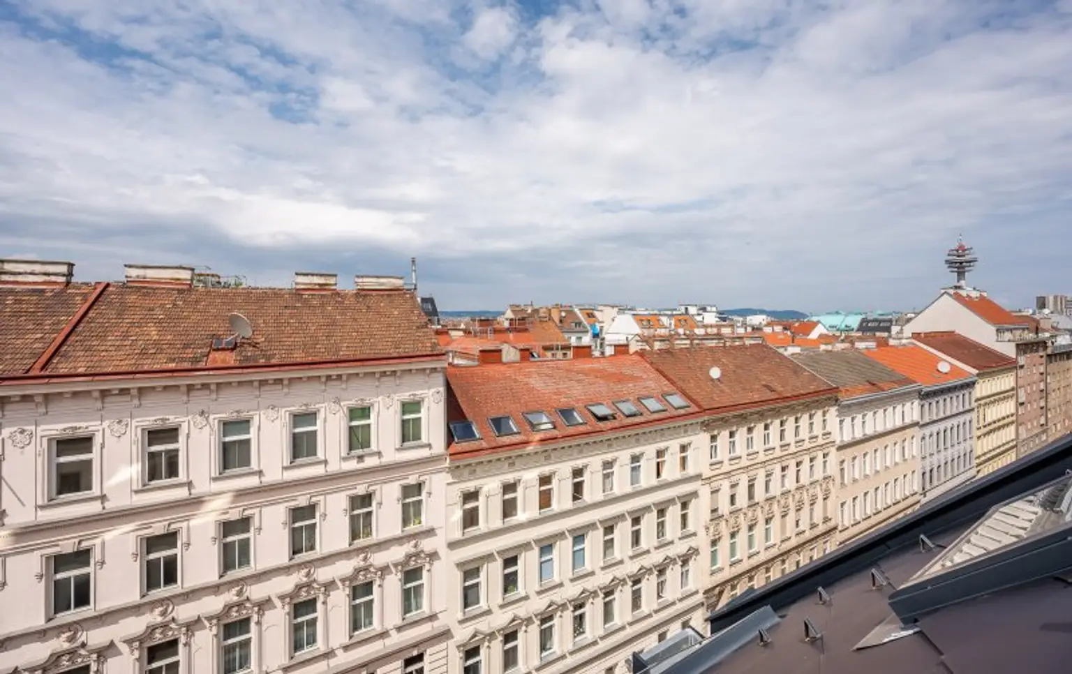 ++FonteFlats++ Außergewöhnlicher 4-Zimmer Dachgeschoss-ERSTBEZUG mit großartiger Dachterrasse