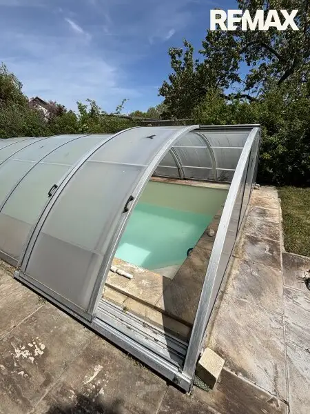 Charmanter Bungalow mit 3 Zimmern im idyllischen Illmitz auf 992 m² Eigengrund!