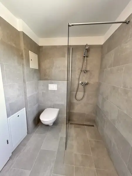 Neubau-Eckreihenhaus mit sonniger Dachterrasse, Garten und Wohnkeller - Verbringen Sie Weihnachten in Ihrem Traumhaus