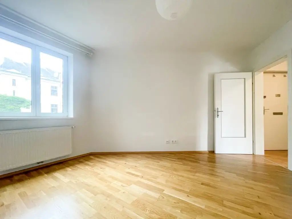 Helle 2-Zimmerwohnung mit hofseitigem Schlafzimmer – Nähe U4/U6 & Meidlinger Markt