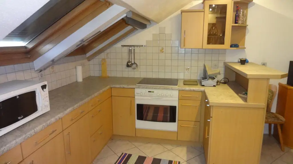 Großzügiges Einfamilienhaus mit großem Grundstück