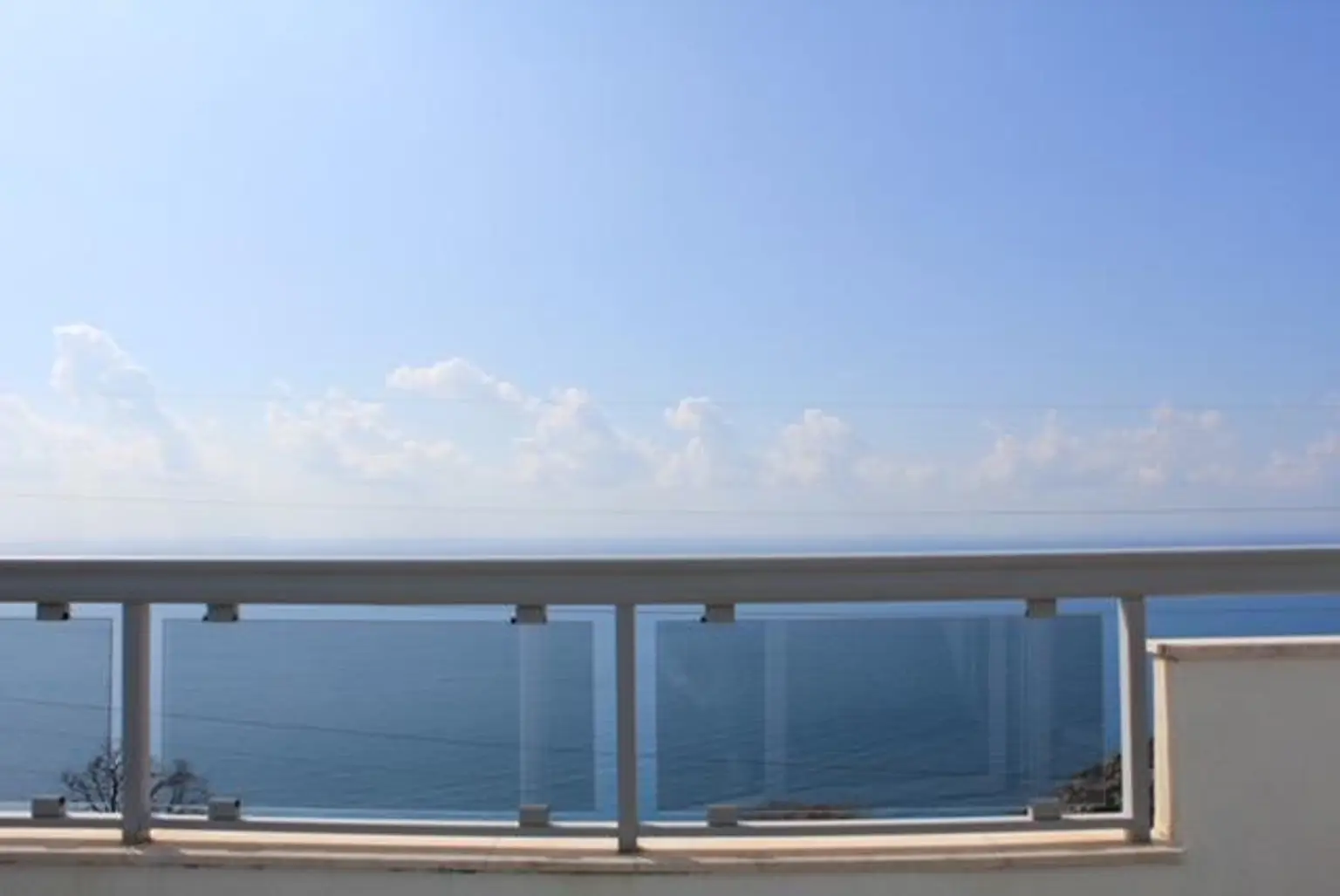 Großzügiges Penthouse mit herrlichem Meerblick in Toplage