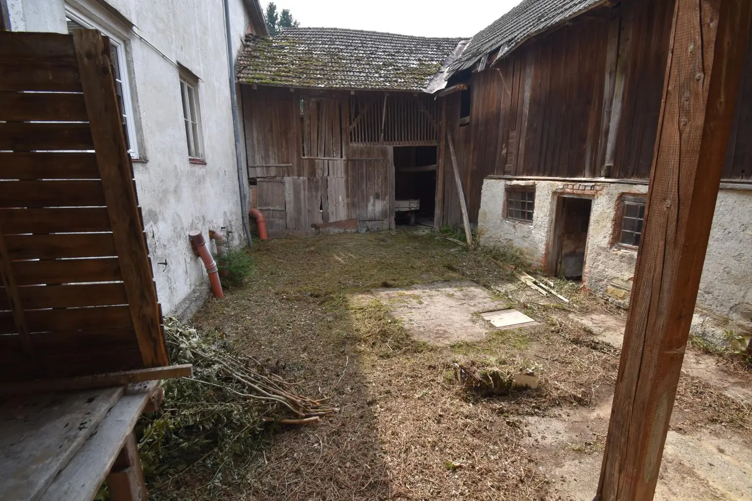 Wohnhaus - ehem. Bauernsacherl - mit Sanierungsrückstand