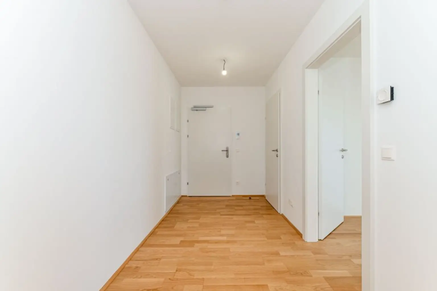 Erstbezug ab Oktober! Grandiose 4-Zimmer-Terrassenwohnung inkl. Parkplatz in Hietzing zu vermieten!