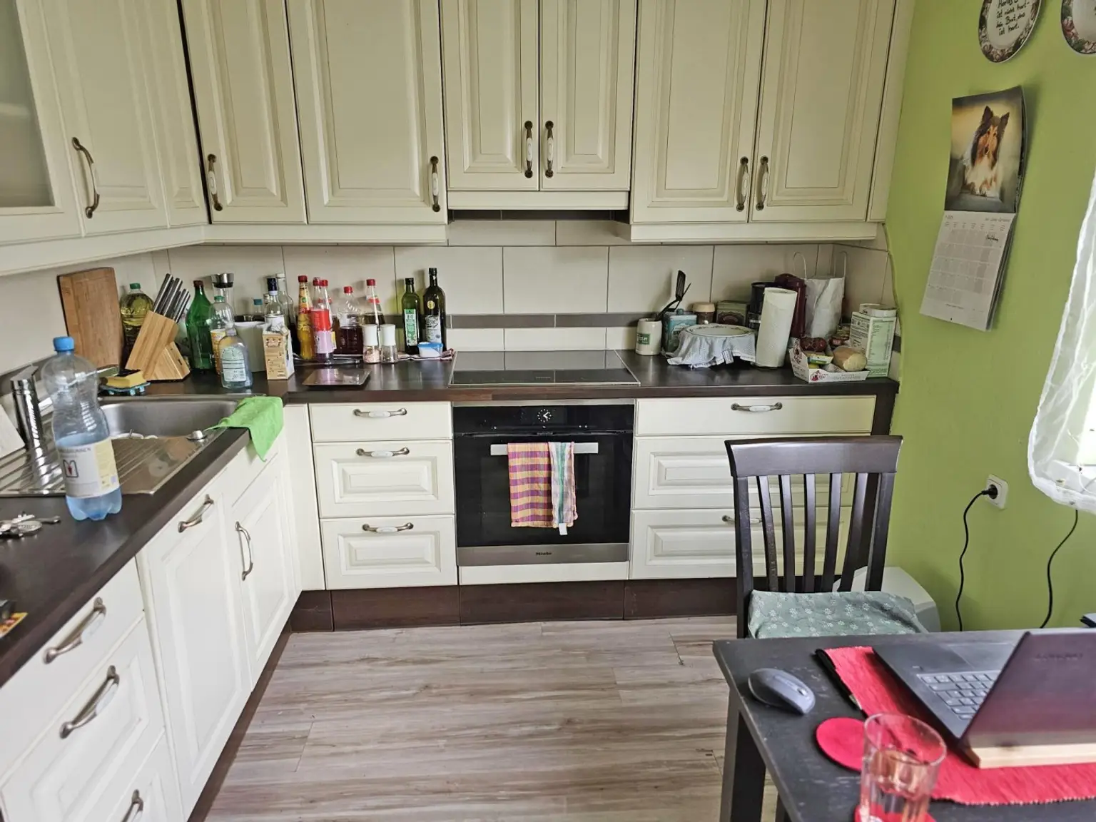 Einfamilienhaus mit Garage,mit winterfestem Gartenhaus, Werkstätte u.a