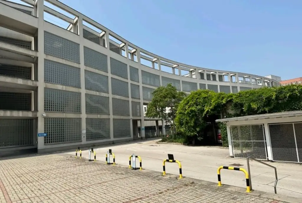 Bürokomplex mit attraktivem Preis-Leistungs-Verhältnis