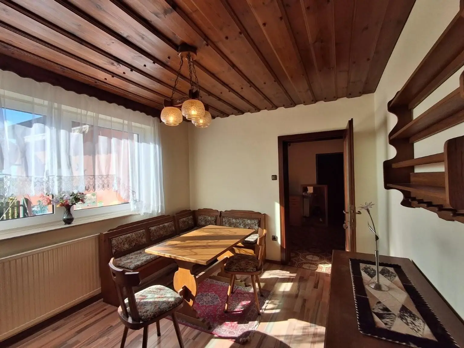 "Miethaus mit Terrasse und Garten - Breitenlee - Neuessling"