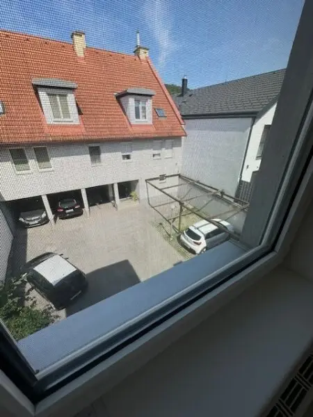Badenerstraße - herrliche 2 Zimmerwohnung mit Autoabstellplatz!