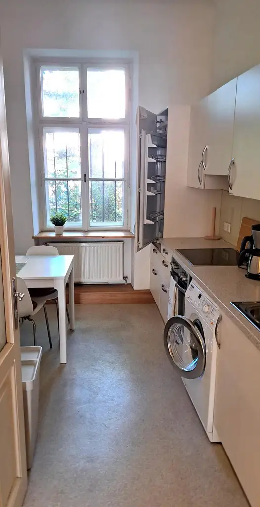 Wohnen wie im alten Wien! Traumhafte klassische Altbauwohnung Nähe Schönbrunn und U 4