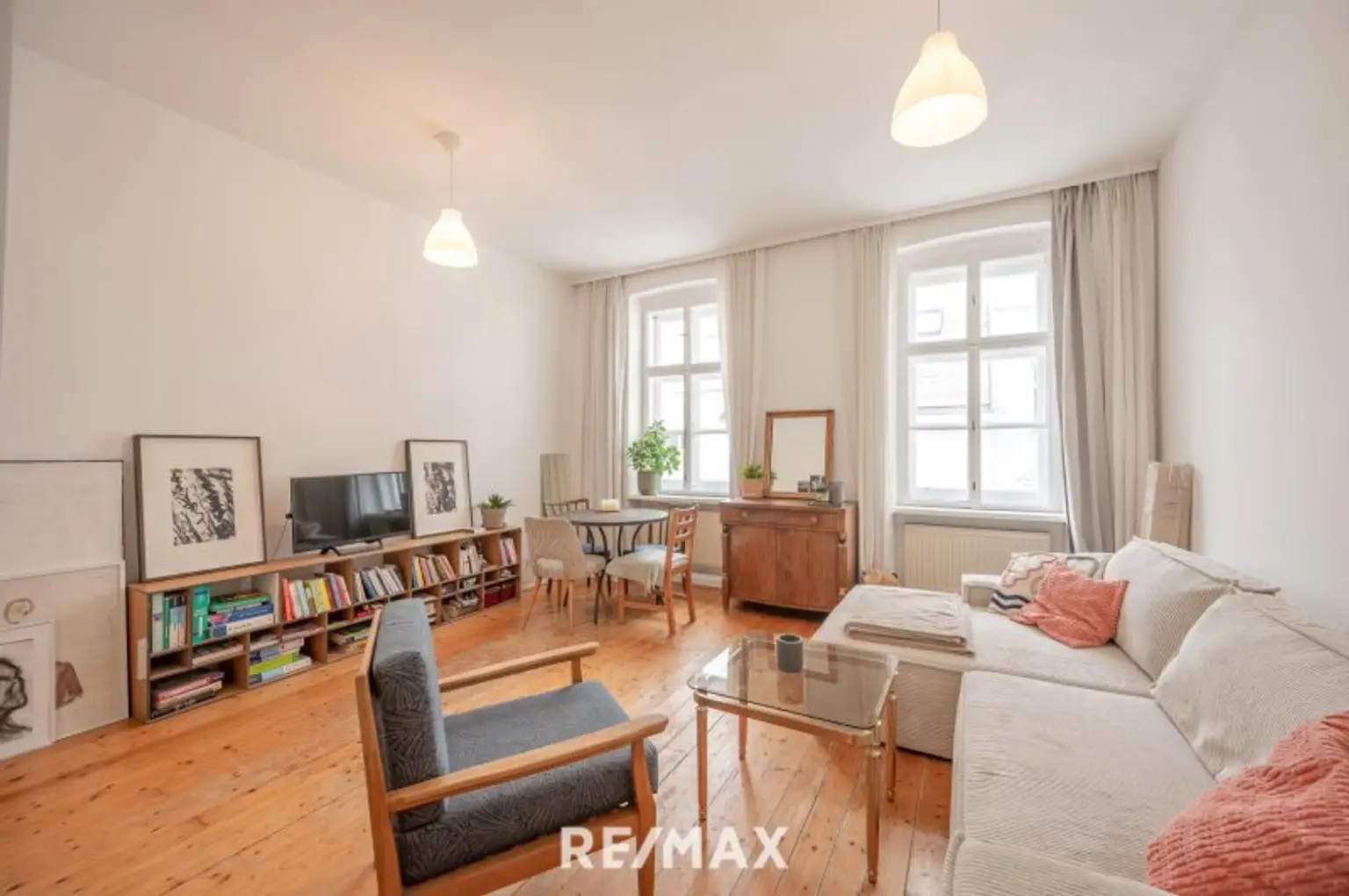 ALTBAUBWOHNUNG - PERFEKTER SCHNITT