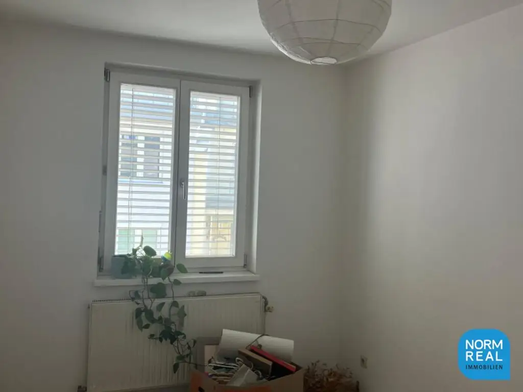 Gartenseitige Loggia Wohnung