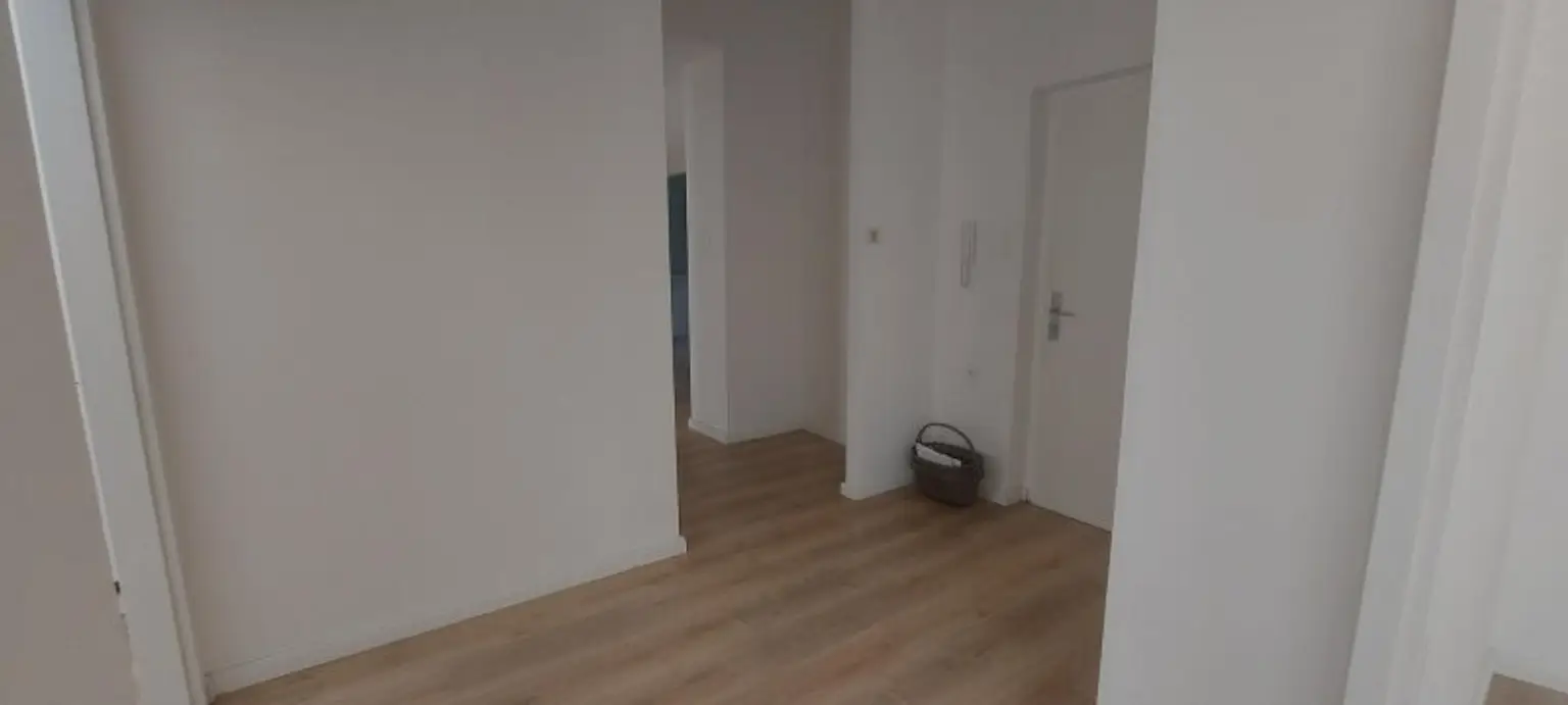 Altbau-Liebling in Toplage von Baden – 85m² Wohntraum mit Parkplatz!