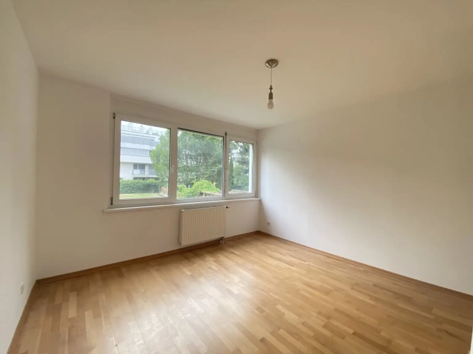 RUHELAGE + BALKON + SONNIG + TOPLAGE in NUSSDORF!