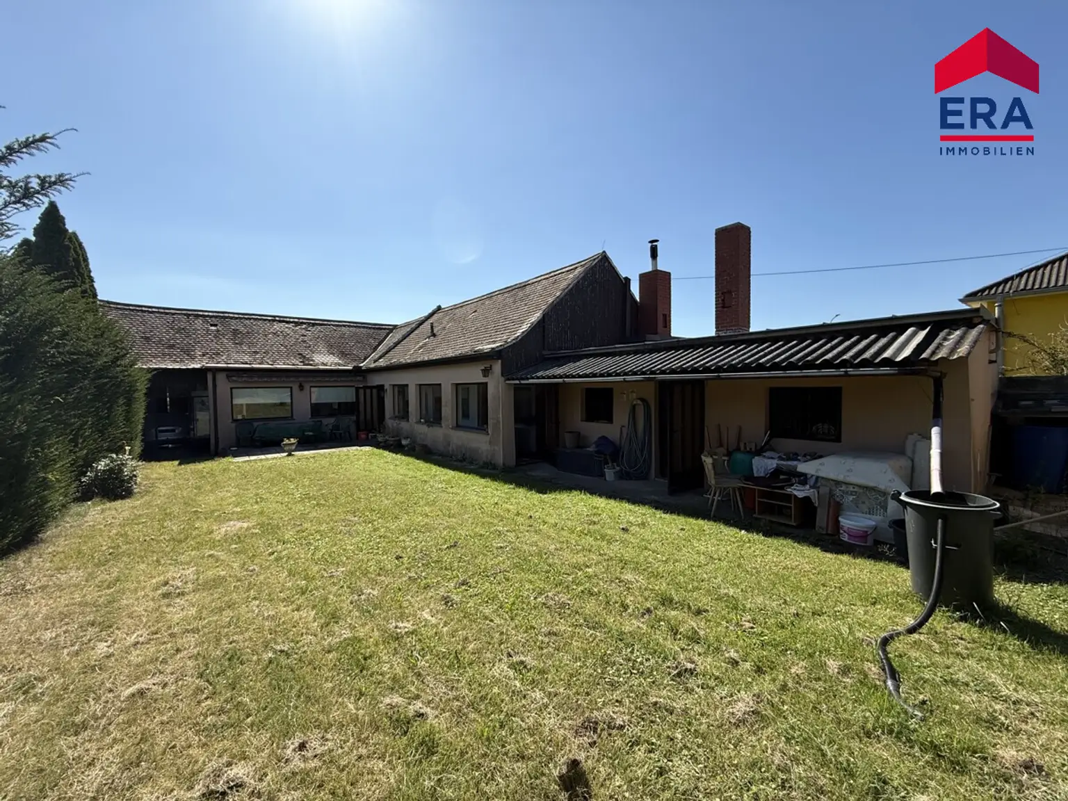 2034 Großharras - Idyllisches Landhaus mit großem Garten und Nebengebäuden