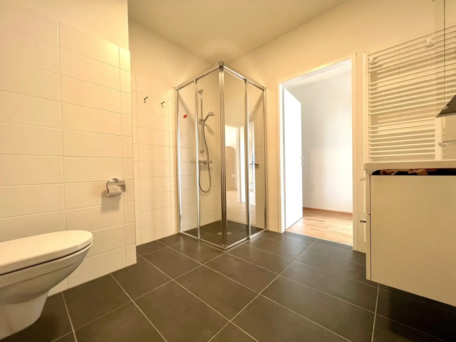 Badezimmer2 | ++ NEUBAUWOHNUNG in TULLN ++ ZWEI Zimmer mit BALKON | Prima Service Immobilien