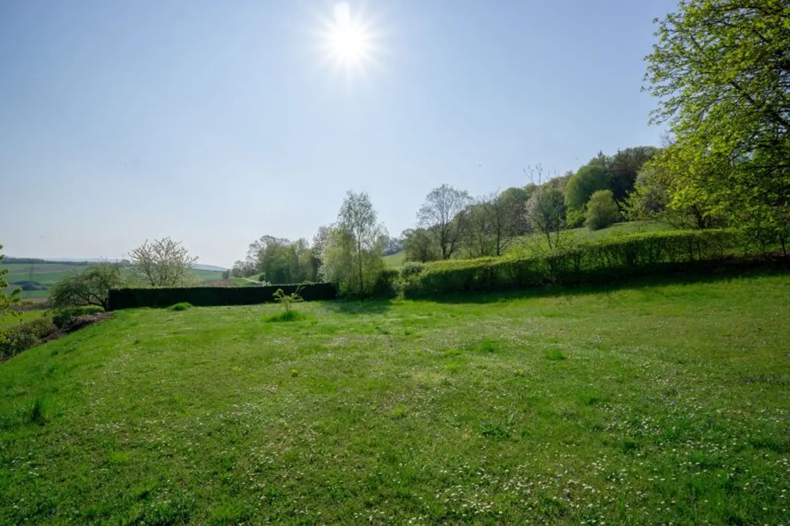 Garten und Umgebung Richtung Südosten