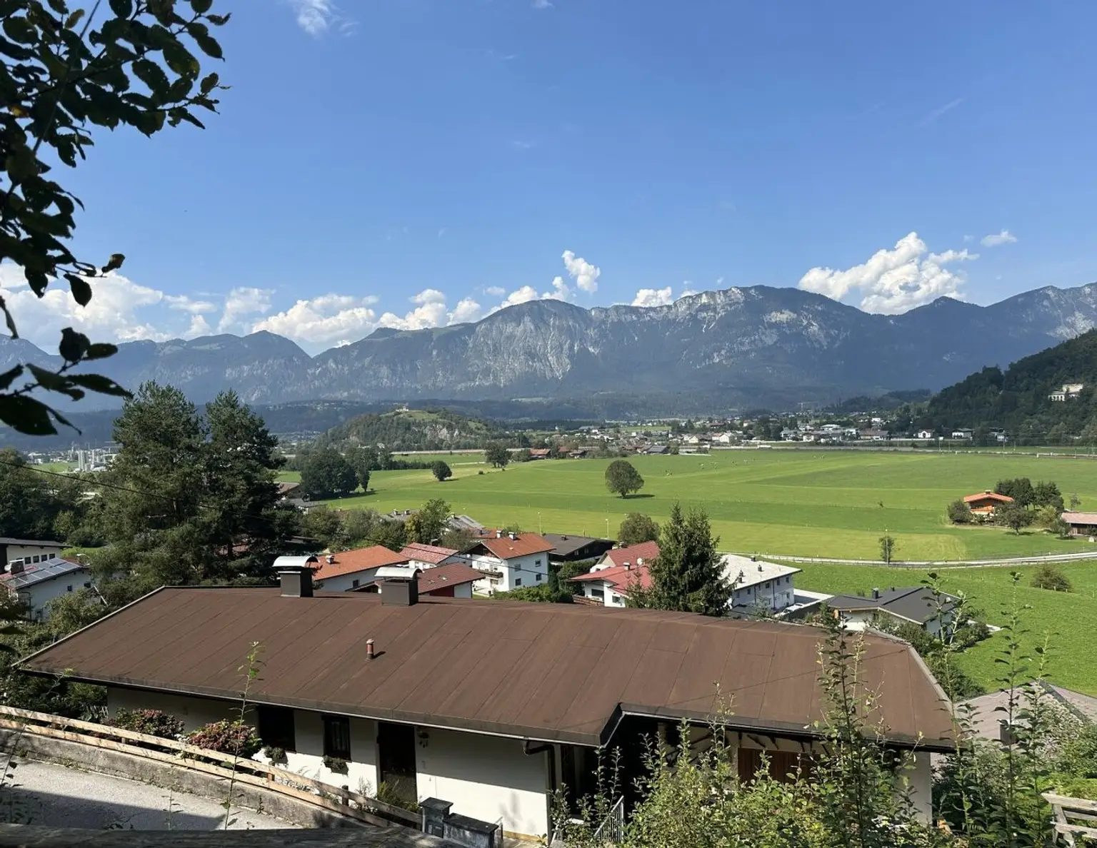 Freizeitwohnsitz mit Panoramablick - Grundstück mit Altbestand in Wörgl, Tirol
