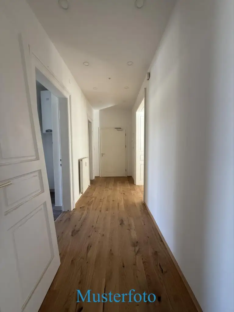 Modernisierter Altbau für Büro oder Ordination nähe Lendplatz -> Top 1