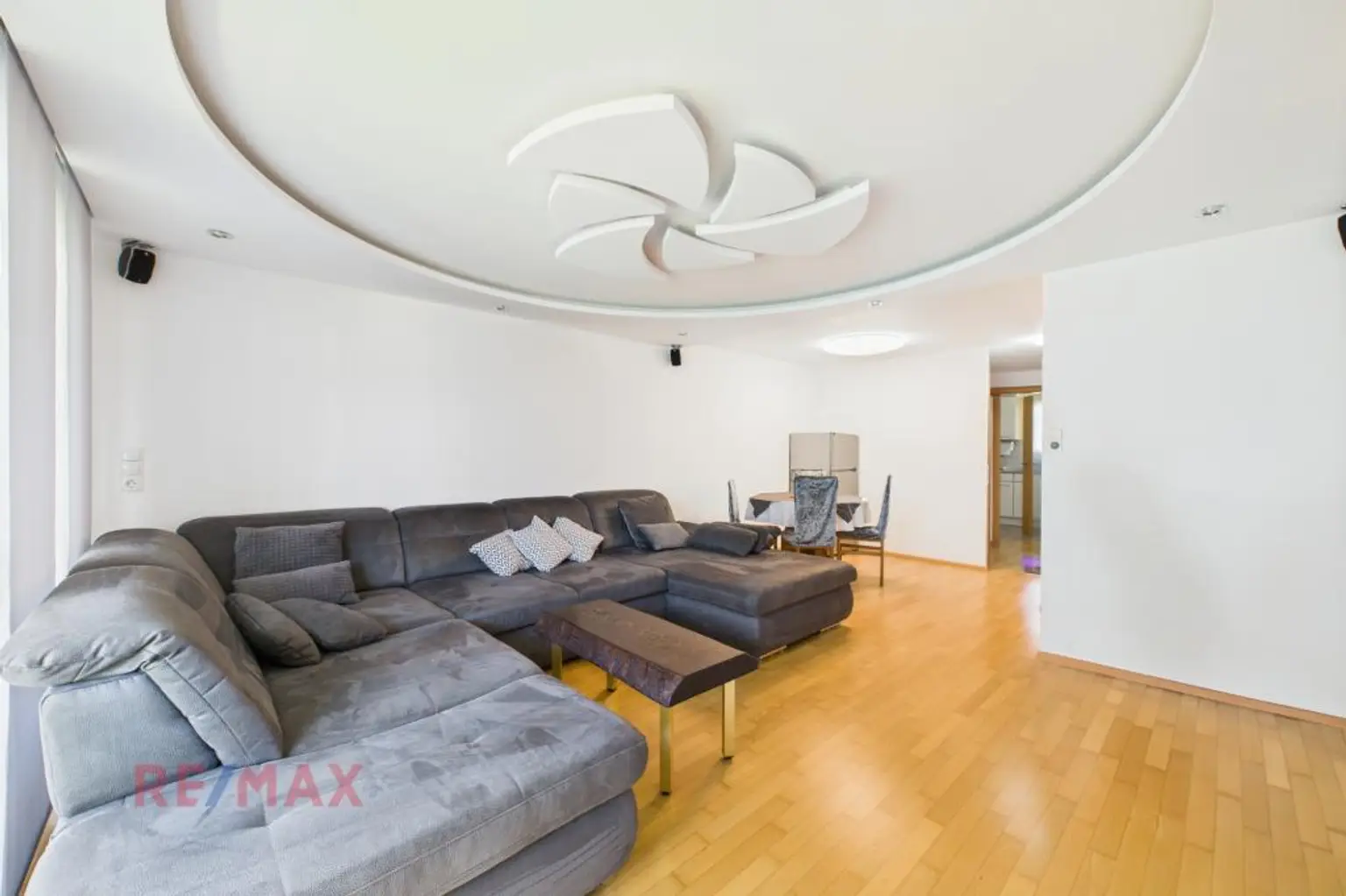 Modernes Wohnen mit Stil – 3-Zimmer-Maisonette mit 2 Balkonen in ruhiger Lage von Bregenz