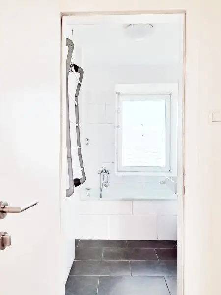 Eine helle Wohnung im Grünen!