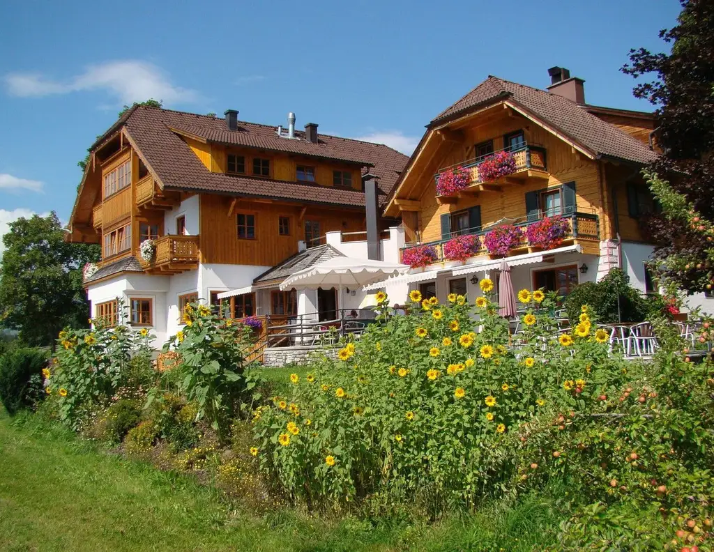 Schönes Südseitiges Haus mit Bauparzelle im Sonnen -reichsten Ort Österreich