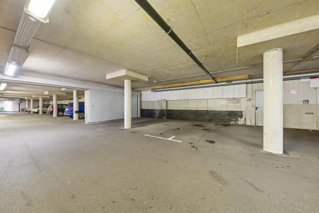 Neuwertige 4-Zimmer Wohnung mit Terrasse und Tiefgaragenplatz in Korneuburg!