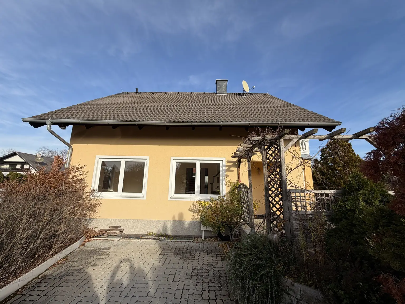 Charmantes Haus mit Schwimmteich