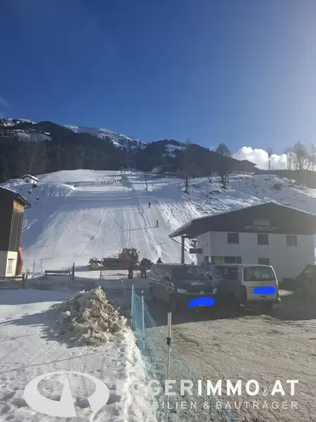 Second Home - Studio Apartment Ski-in/Ski-out, Prime Location in Saalbach-Hinterglemm