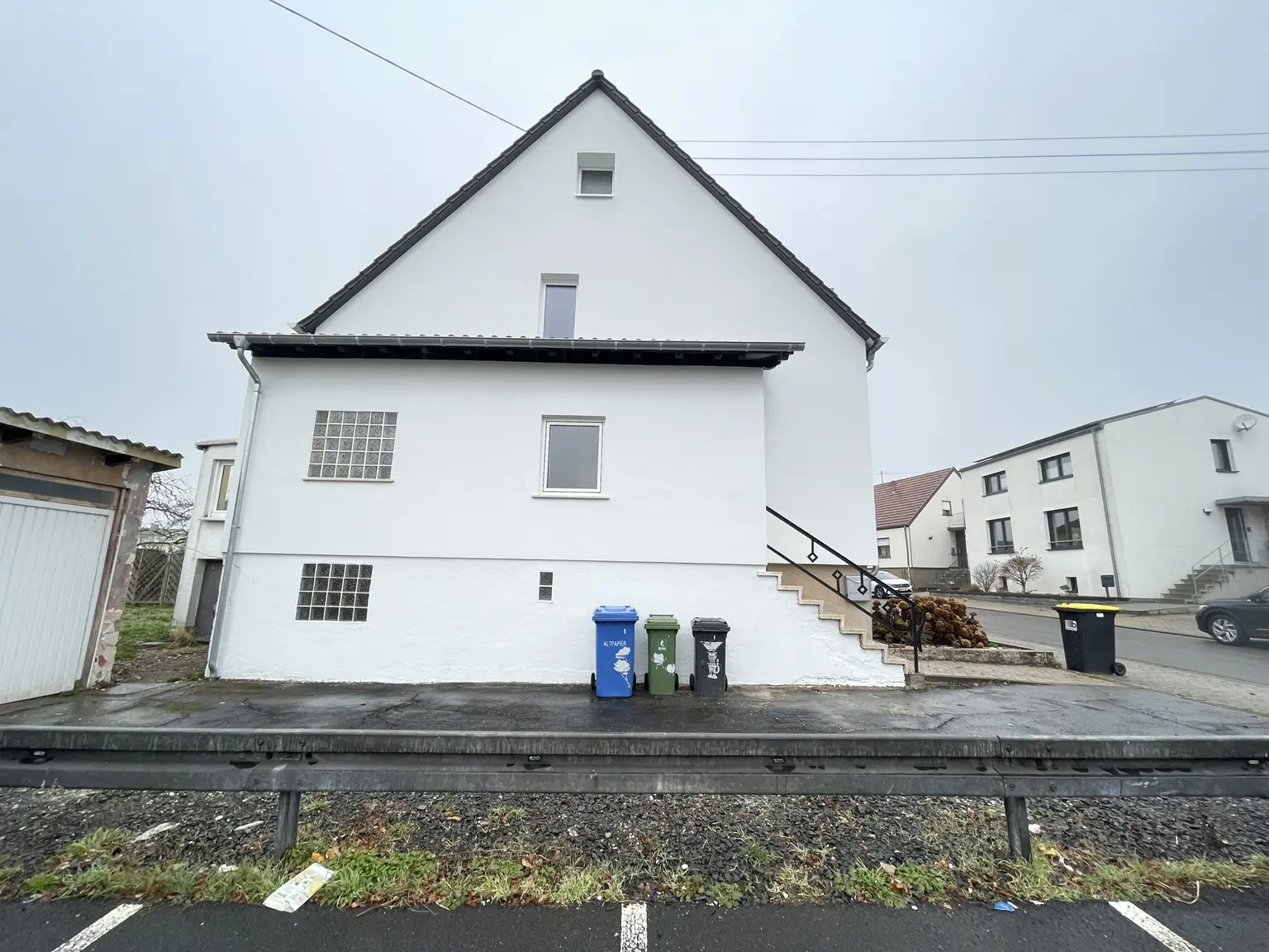 Einfamilienhaus in St. Wendel:
        Alles in Ihrer Nähe ...!