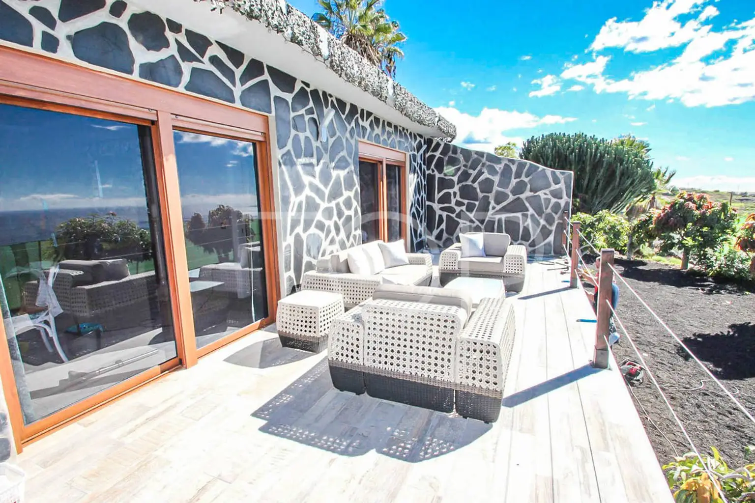 Finca-Apartment-Terrasse-Playa-San-Juan-Teneriffa-5