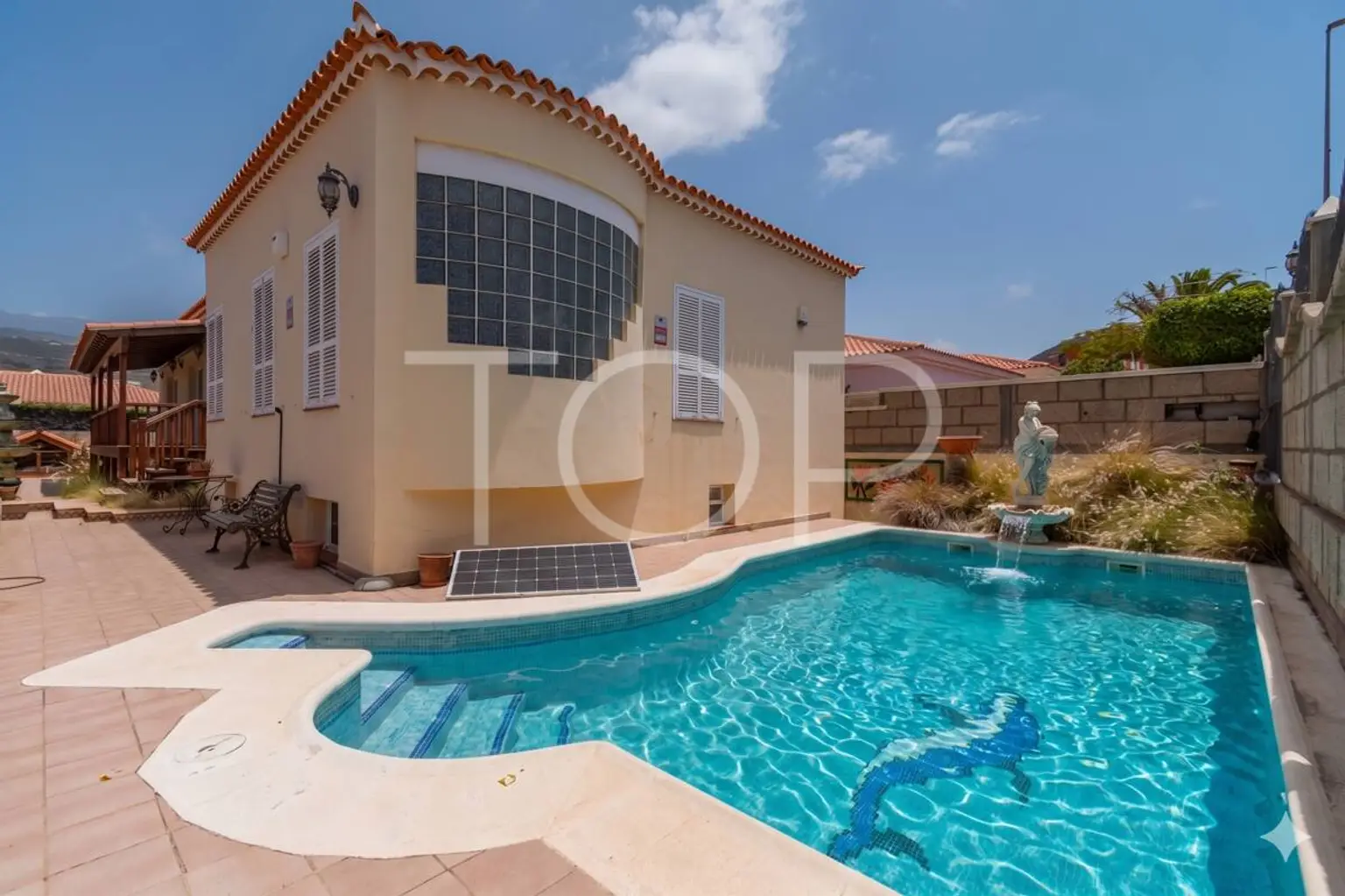 Maison individuelle avec piscine privée à Aldea Blanca, San Miguel de Abona