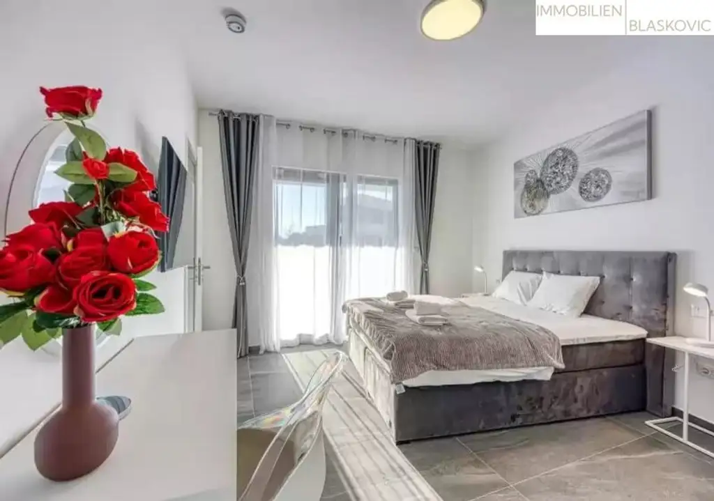 Moderne Doppelhaushälfte in unmittelbarer Nähe zum Meer - Umgebung Porec