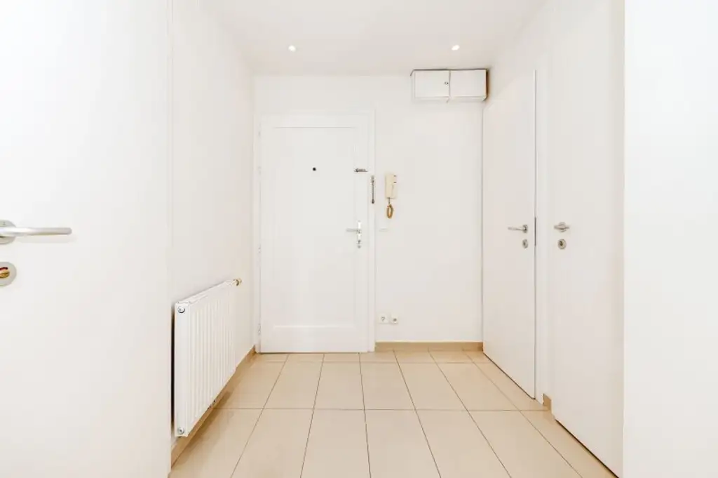Nahe Schönbrunn! Hofseitige 2-Zimmer-Wohnung im 15. Bezirk zu vermieten!