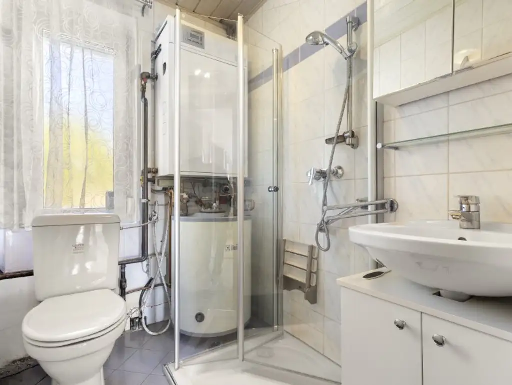 Tolles und schönes 150m² Einfamilienhaus mit Garage und Nebengebäude in Eberndorf