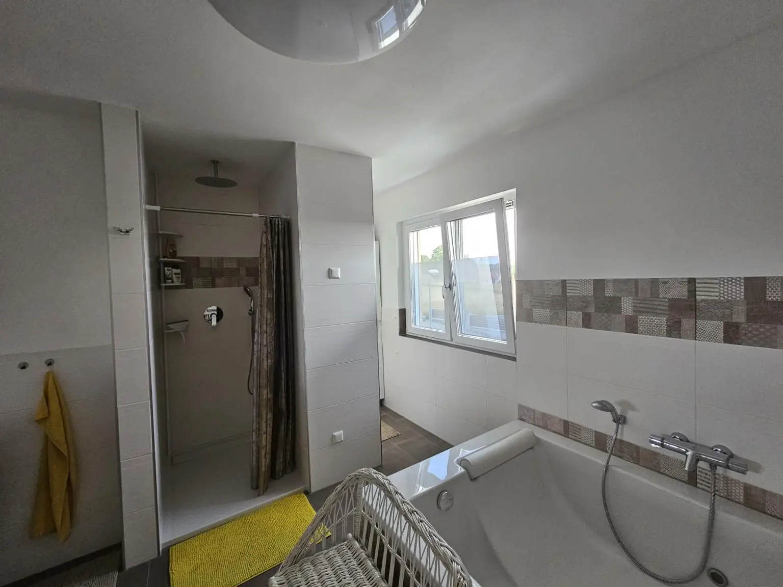 OG Bad mit WC (9)