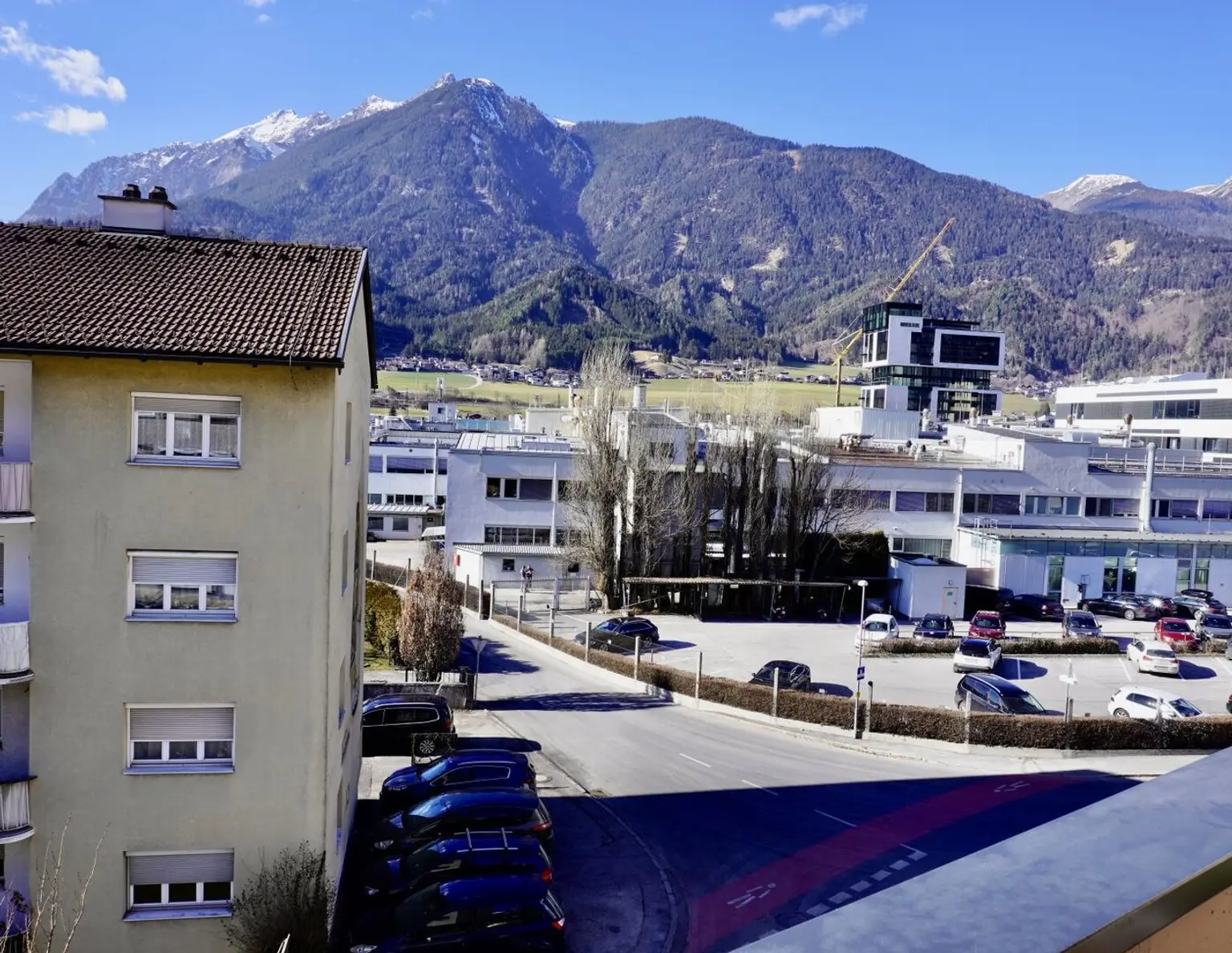 PREISREDUKTION! - Renovierungsbedürftige 5 Zimmer Wohnung in Schwaz: 92m² - Wohnbauförderungswürdig