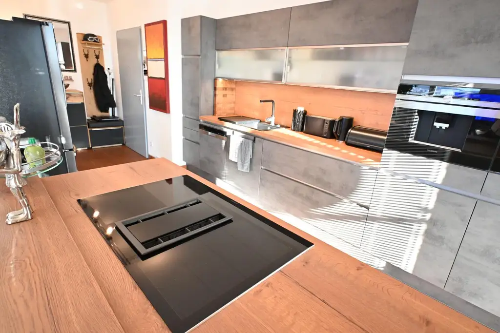 " ++ Wienerberg City ++ Weitblick ++ Panorama-Pool-Nutzung  ++